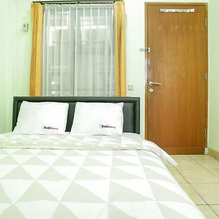 Reddoorz Near Sukajadi Hotel Bandung Luaran gambar