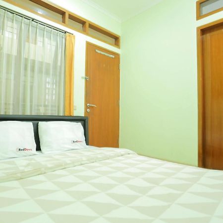 Reddoorz Near Sukajadi Hotel Bandung Luaran gambar