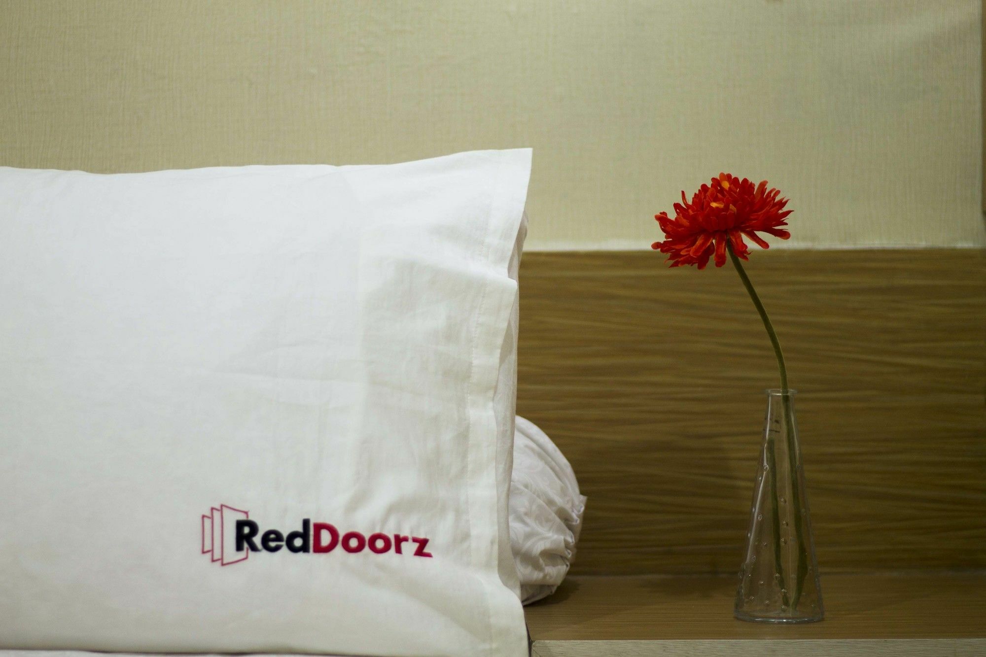 Reddoorz Near Sukajadi Hotel Bandung Luaran gambar